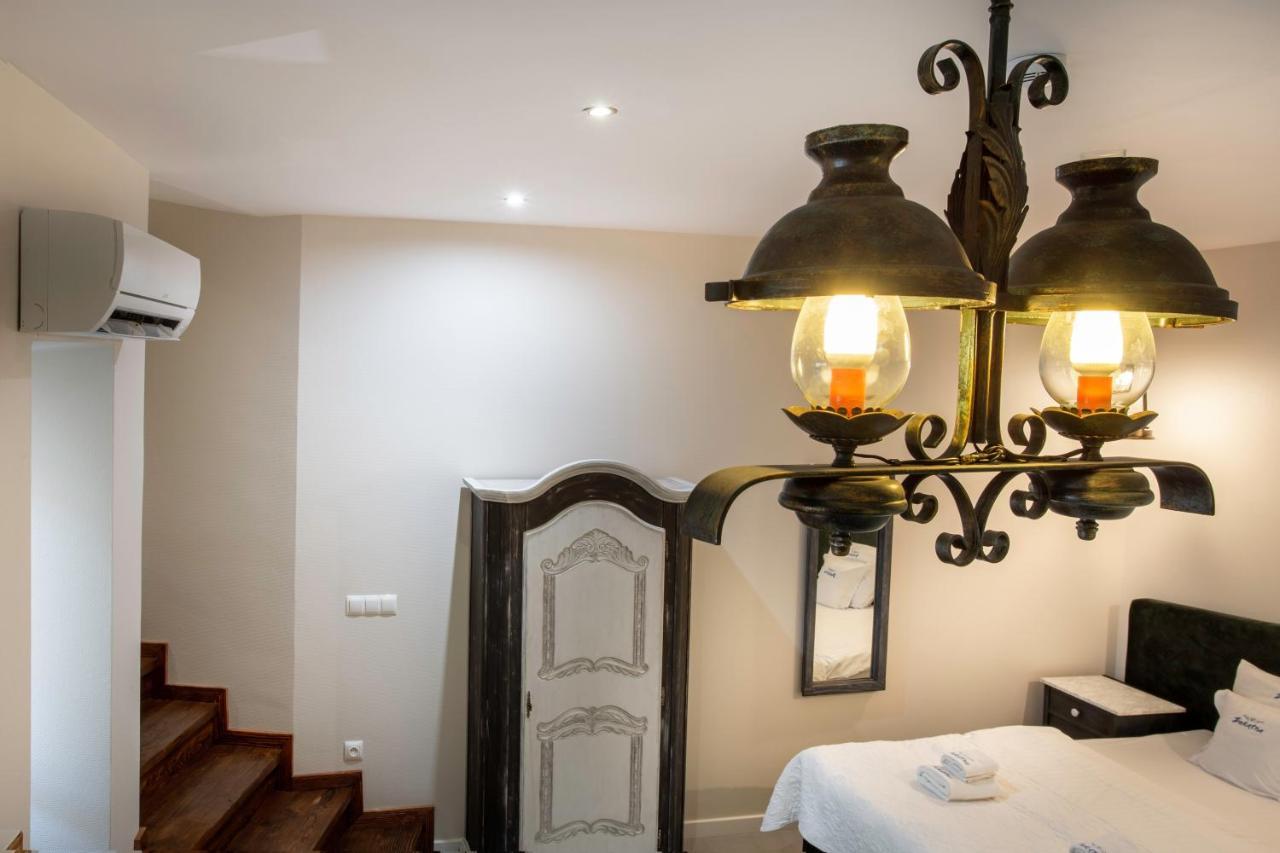 Aparthotel Zakatna B&B Tarnów Esterno foto