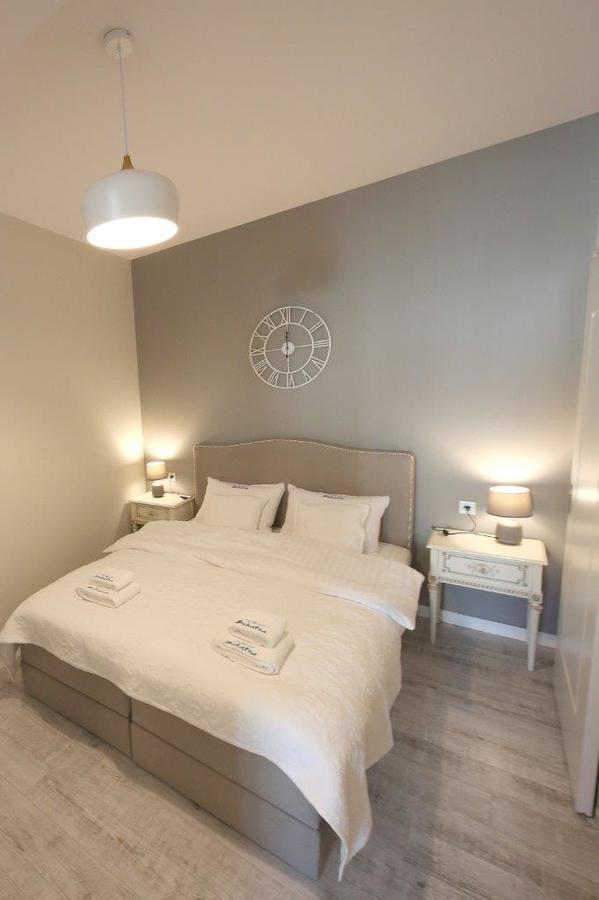 Aparthotel Zakatna B&B Tarnów Esterno foto
